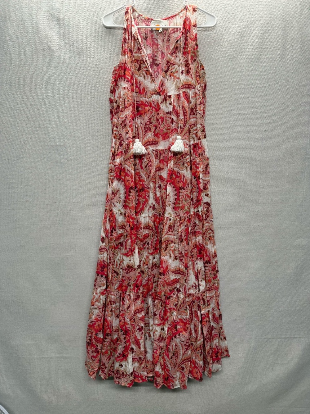 Cara Cara Sleeveless Tiered Maxi Dress - size S